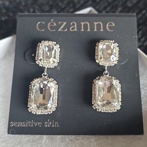 Elegant Silver Crystal Drop Earrings
